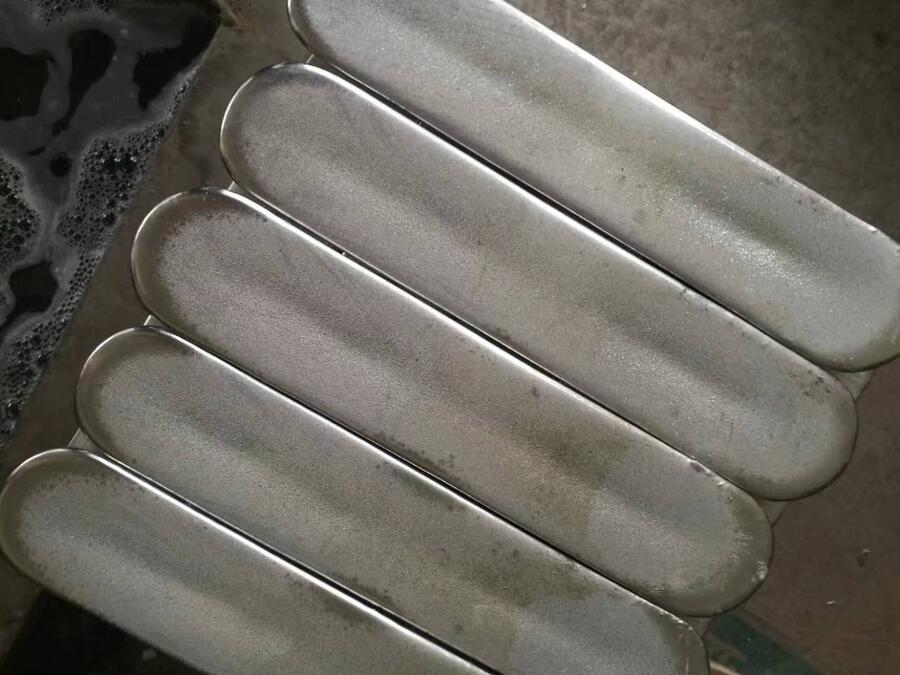 廣西鉛銻合金價(jià)格，錫基巴氏合金廠(chǎng)家，錫基軸承合金熔點(diǎn)